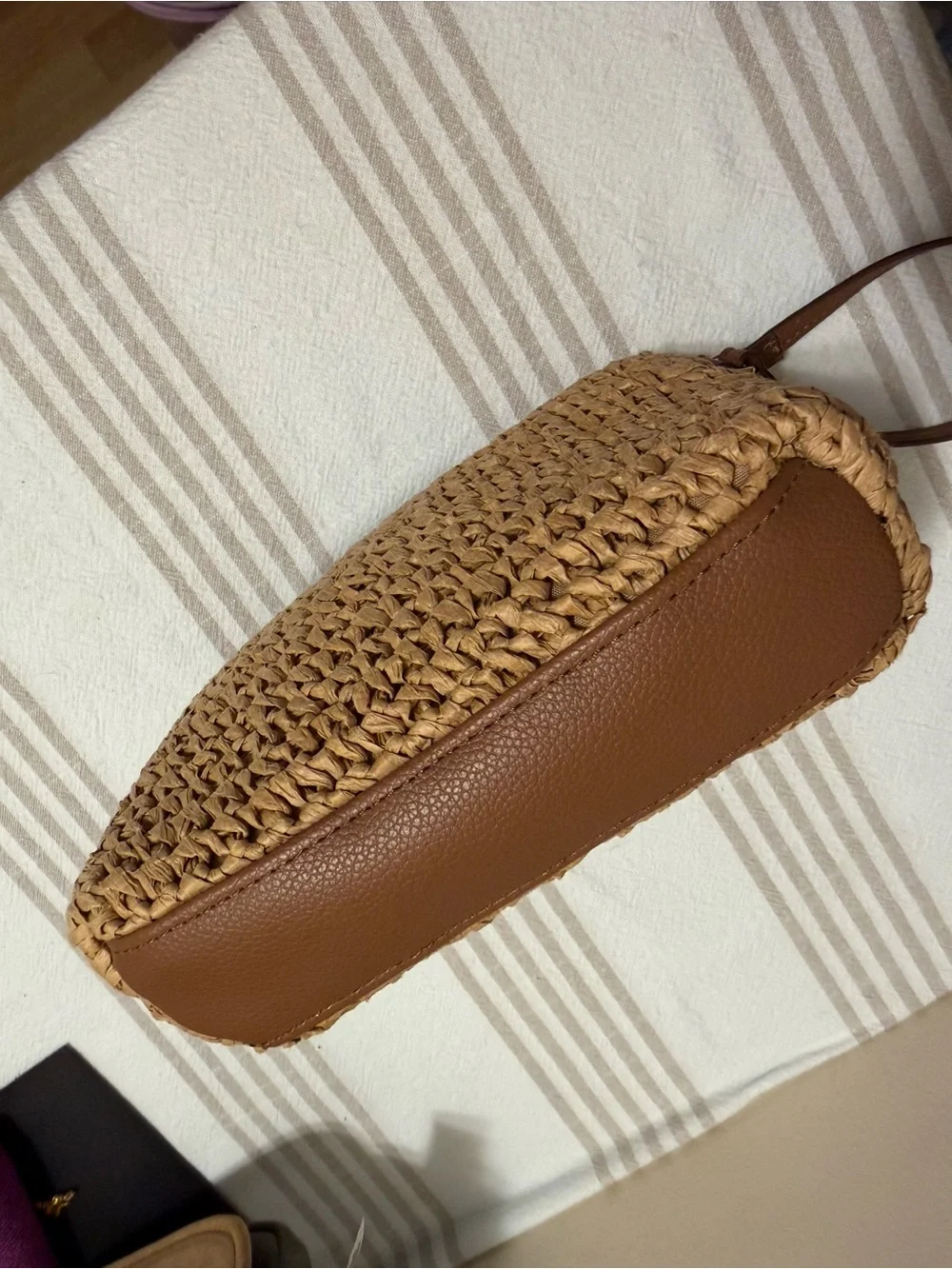 Anne Klein Woven Straw Wristlet Clutch Tan Zip Pouch